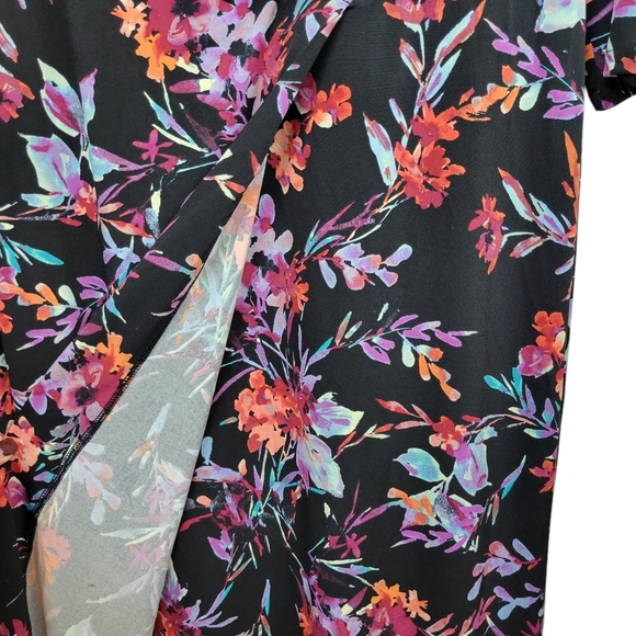 Chico’s Floral Print Faux Wrap Dress Size 12/14. Stretch Jersey Knit Multi-Color - Picture 6 of 9